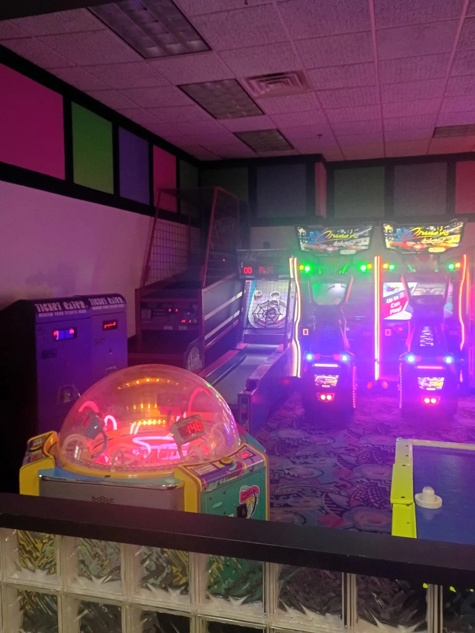 Bronson Strike Zone arcade gallery image